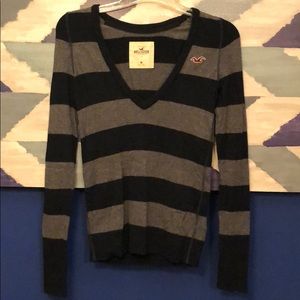 Hollister long sleeve sweater